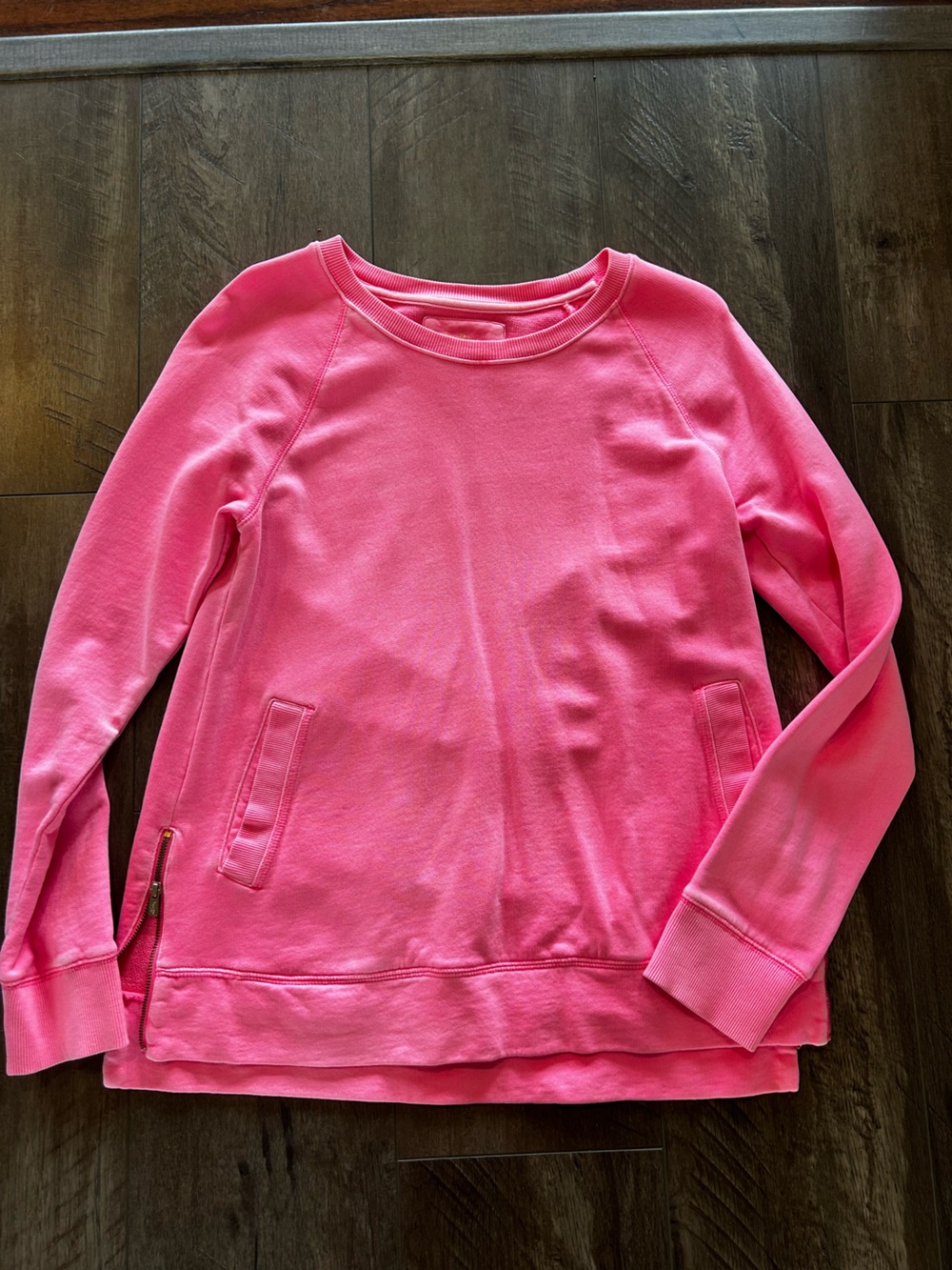 Lilly Pulitzer Women's Hot Pink Pullover Sweatshirt